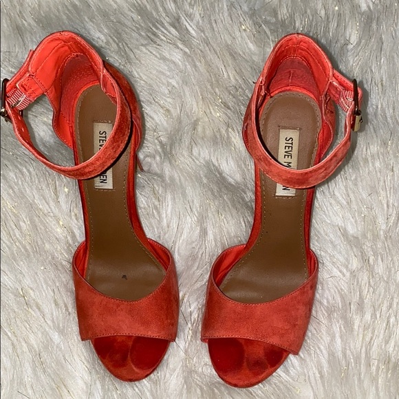 Steve Madden Heels - Picture 2 of 11